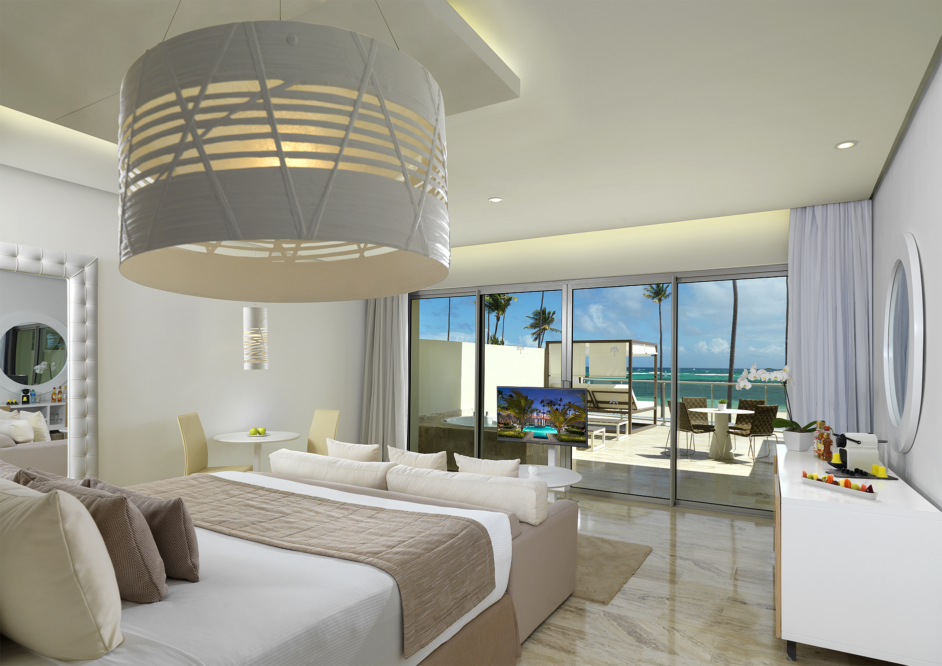 2711416-room_6006_ocean_front_B.jpg