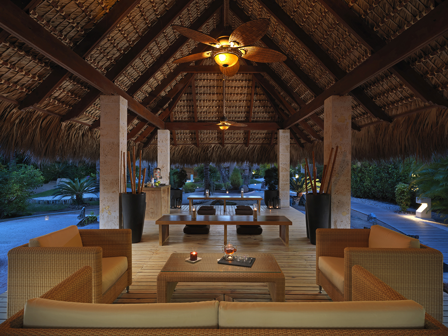 631411-zen_lounge_10049a.jpg